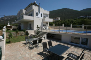 Villa Farran 2